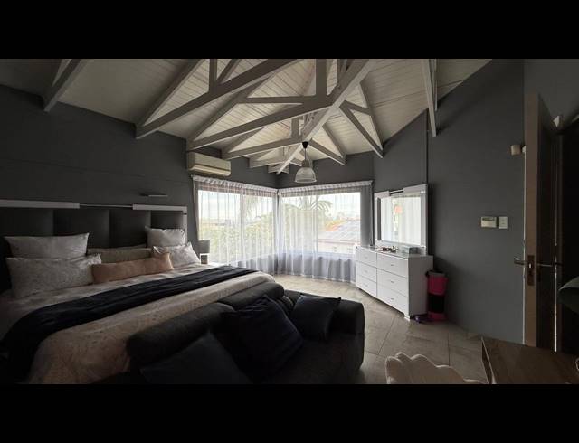 3 BEDROOM APARTMENT TO LET IN ESSENWOOD